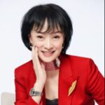 Gill Zhou